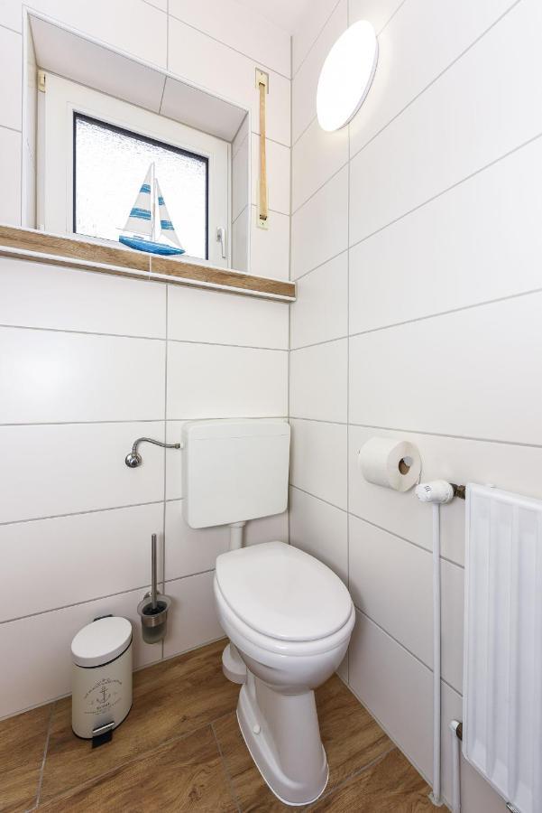 Friesenmeer Ferienwohnung Zwei Бензерзіль Екстер'єр фото